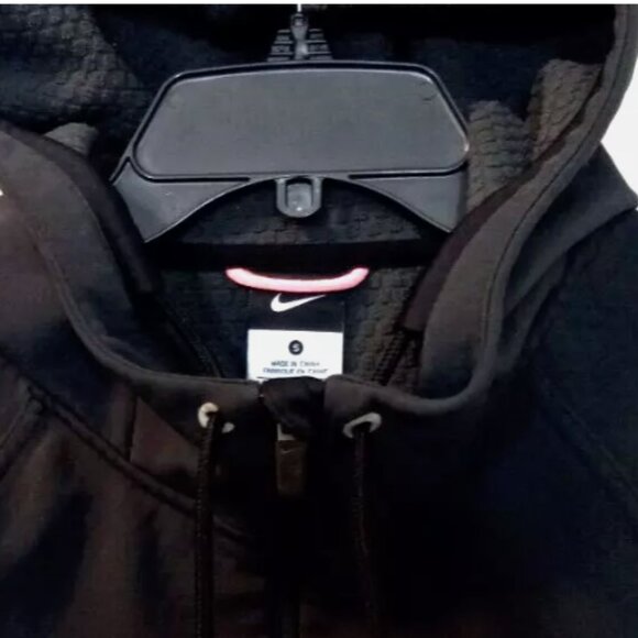 Nike Women’s Hoodie Jacket Small Black Ripple Woven Sportswear Essentials - Picture 8 of 13